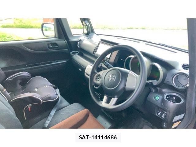Honda N BOX 2013-10 8850082-12