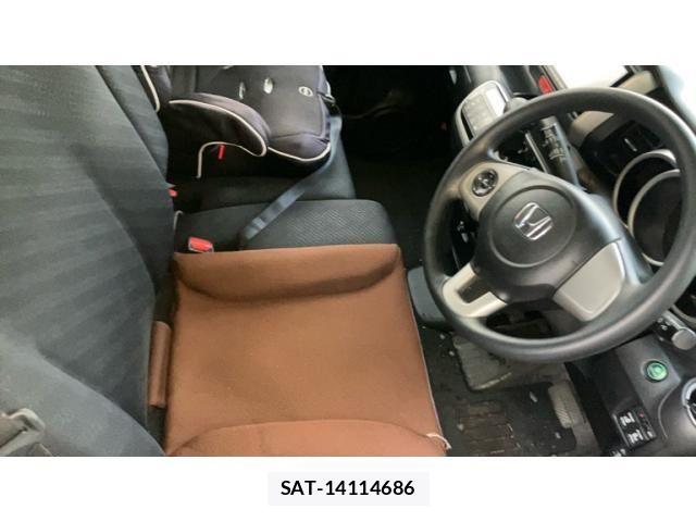 Honda N BOX 2013-10 8850082-23