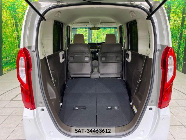 Honda N BOX 2023-10 8871597-9