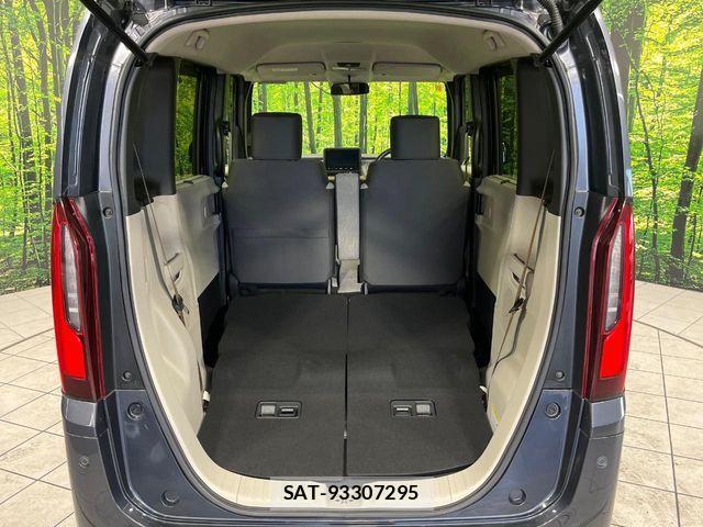Honda N BOX 2023-11 8871599-9