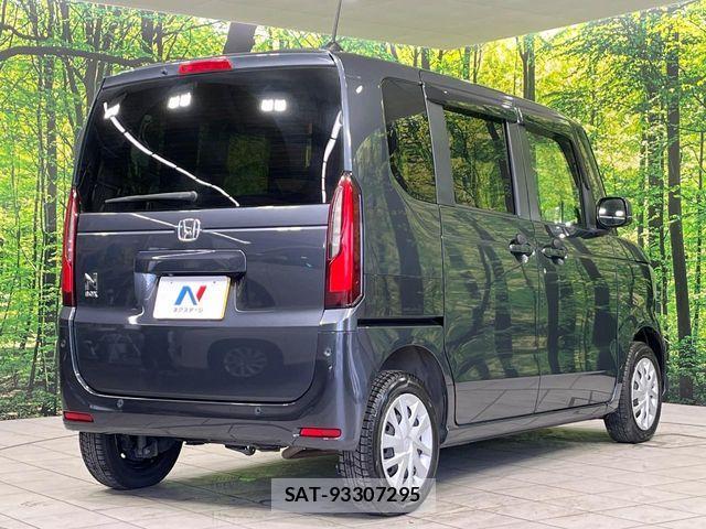 Honda N BOX 2023-11 8871599-16