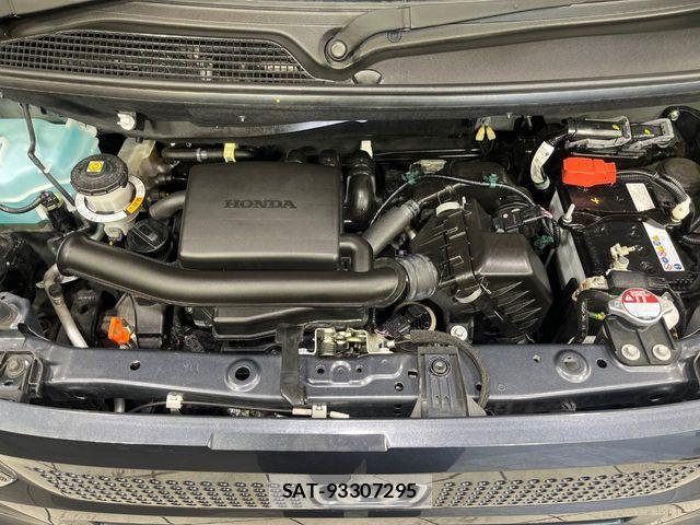 Honda N BOX 2023-11 8871599-17