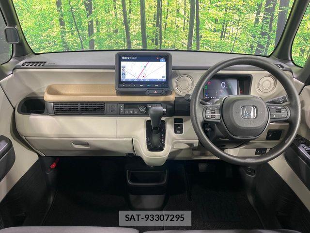 Honda N BOX 2023-11 8871599-1