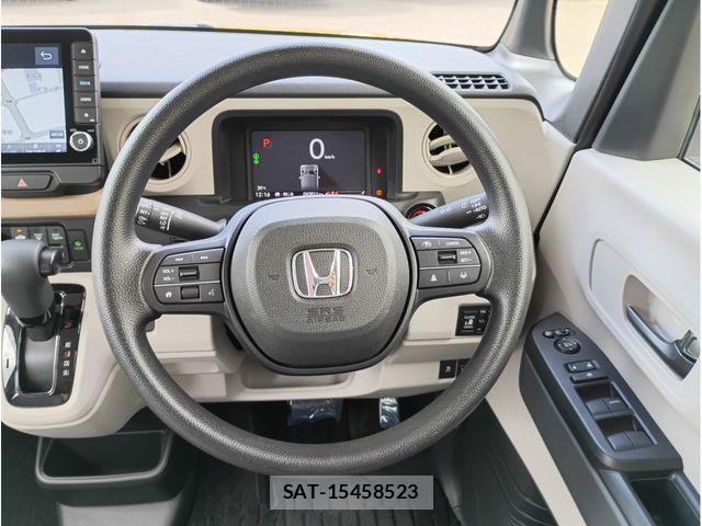 Honda N BOX 2023-10 8881072-18