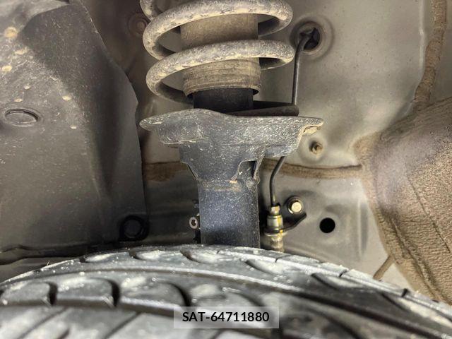 Honda N BOX 2023-08 8881074-19