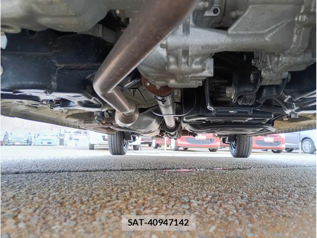 Honda N BOX 2024-06 8884030-29