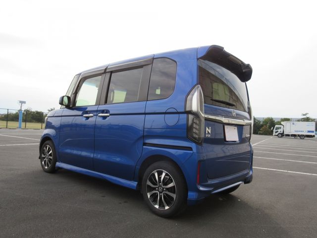 Honda N BOX CUSTOM 2017-12 475832-16