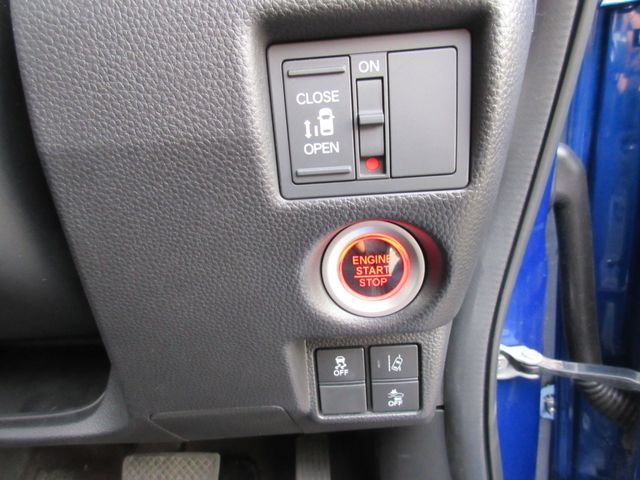 Honda N BOX CUSTOM 2017-12 475832-28