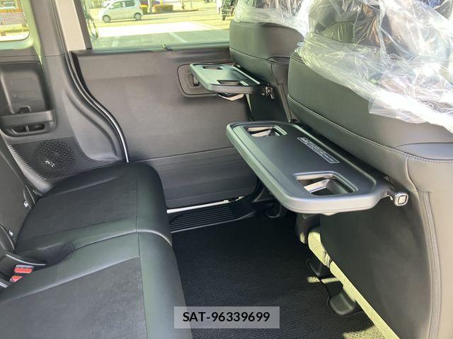 Honda N BOX CUSTOM 2026-01 2447715-14