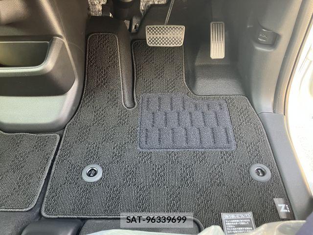 Honda N BOX CUSTOM 2026-01 2447715-26