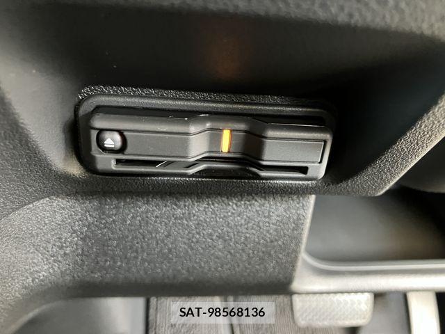 Honda N BOX CUSTOM 2026-01 2671757-17