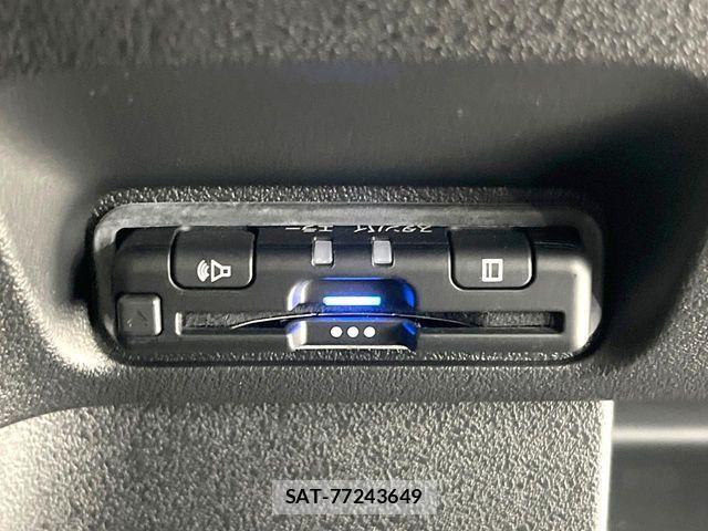 Honda N BOX CUSTOM 2024-04 2964575-5