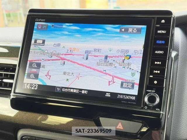 Honda N BOX CUSTOM 2018-02 3422302-13