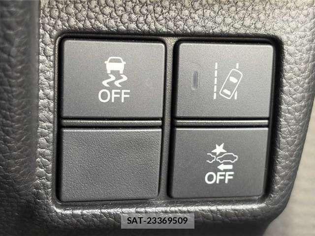 Honda N BOX CUSTOM 2018-02 3422302-19