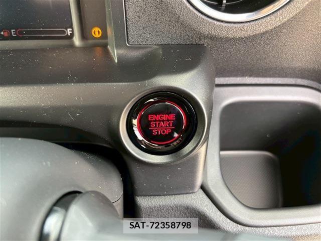 Honda N BOX CUSTOM 2026-02 4046066-16