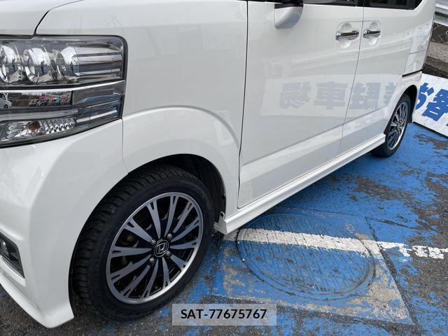 Honda N BOX CUSTOM 2016-03 4046178-10