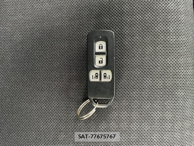 Honda N BOX CUSTOM 2016-03 4046178-27