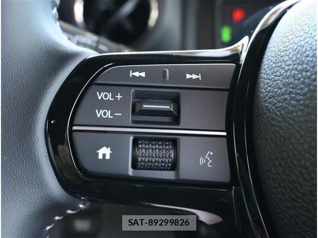 Honda N BOX CUSTOM 2025-11 4755939-18