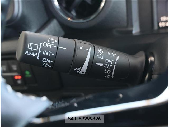 Honda N BOX CUSTOM 2025-11 4755939-20