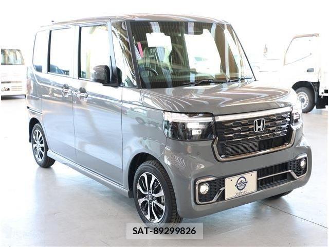 Honda N BOX CUSTOM 2025-11 4755939-23