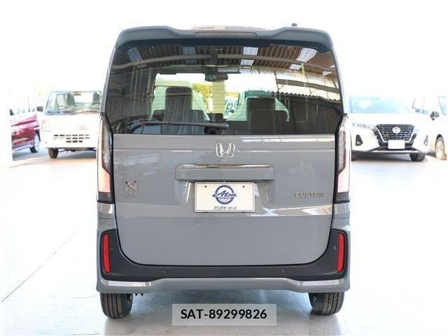 Honda N BOX CUSTOM 2025-11 4755939-24