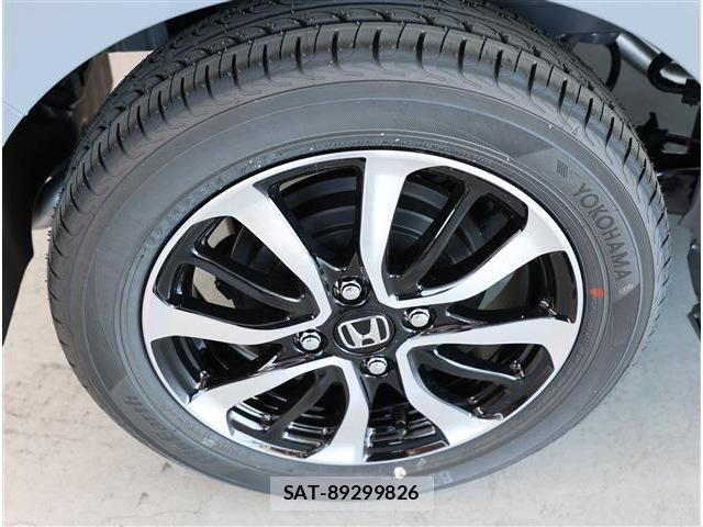 Honda N BOX CUSTOM 2025-11 4755939-5