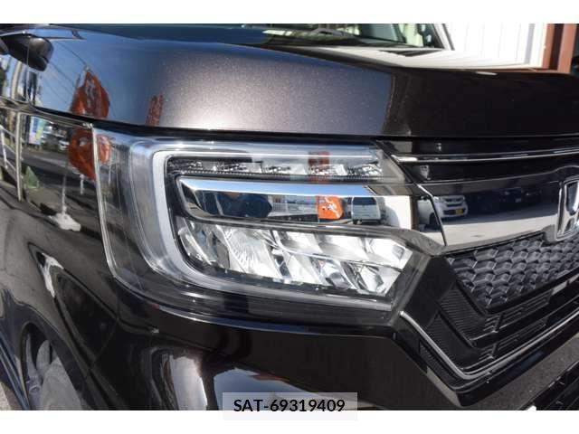 Honda N BOX CUSTOM 2018-08 4756091-12