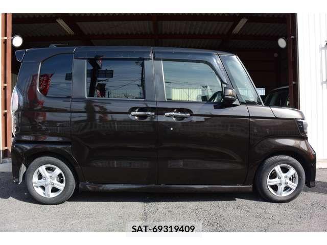 Honda N BOX CUSTOM 2018-08 4756091-13
