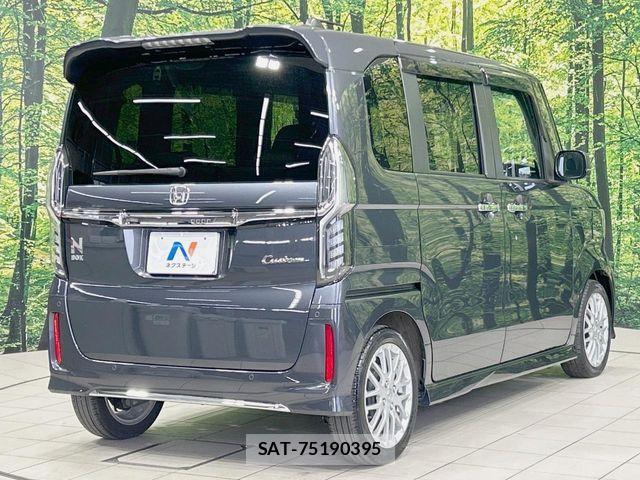 Honda N BOX CUSTOM 2022-06 4972278-16