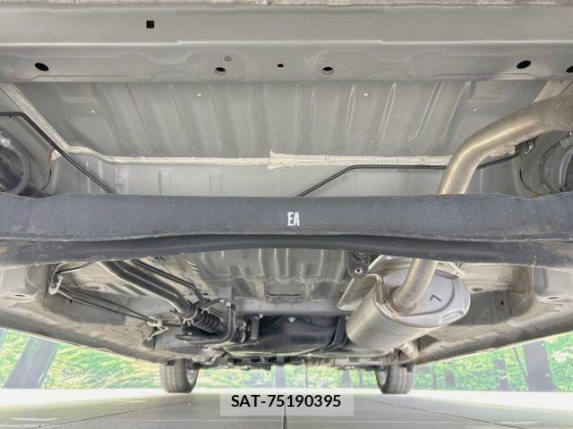 Honda N BOX CUSTOM 2022-06 4972278-18