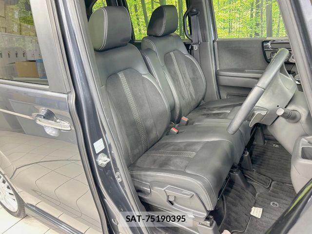 Honda N BOX CUSTOM 2022-06 4972278-7