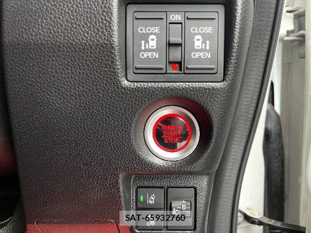 Honda N BOX CUSTOM 2024-01 4972215-16