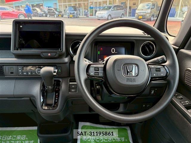 Honda N BOX CUSTOM 2025-12 5873625-12