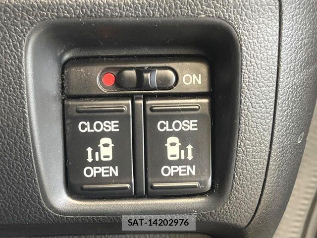 Honda N BOX CUSTOM 2014-03 5873915-6