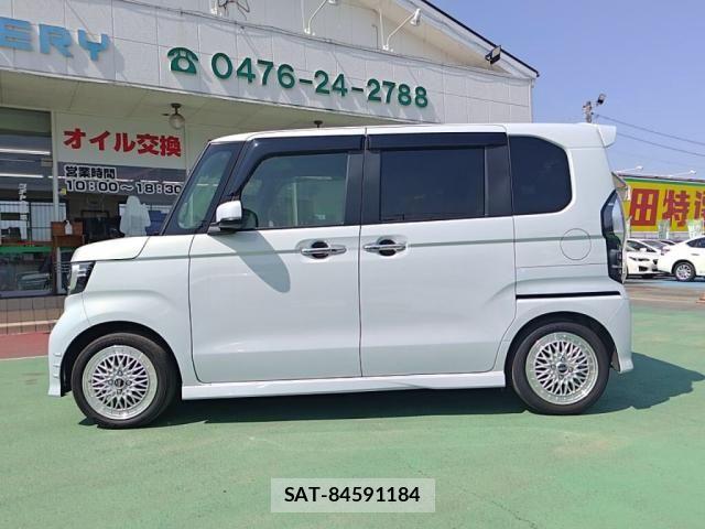 Honda N BOX CUSTOM 2023-06 5873650-11