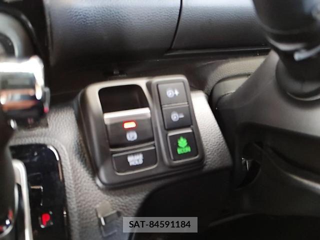Honda N BOX CUSTOM 2023-06 5873650-16