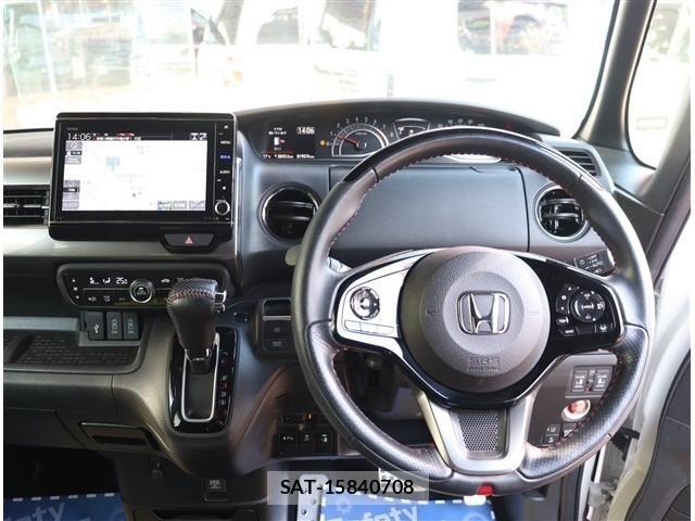 Honda N BOX CUSTOM 2022-03 5873579-12