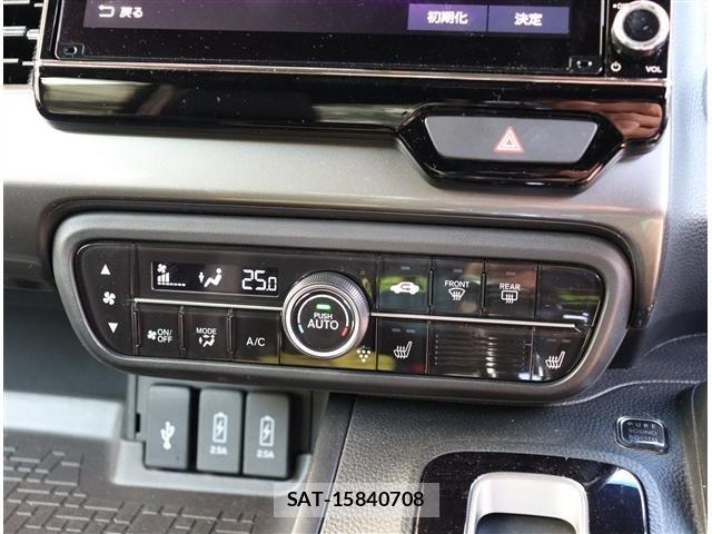 Honda N BOX CUSTOM 2022-03 5873579-16