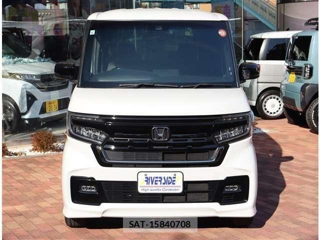 Honda N BOX CUSTOM 2022-03 5873579-23