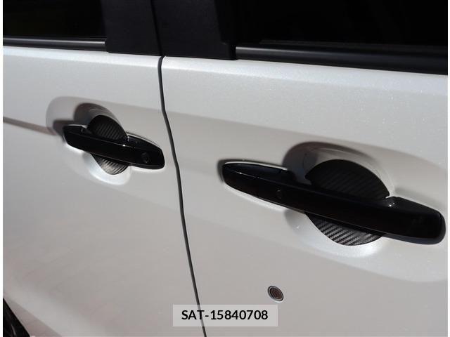 Honda N BOX CUSTOM 2022-03 5873579-26