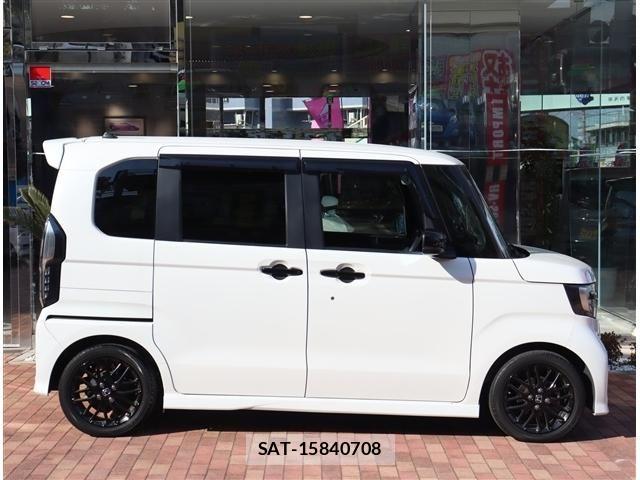 Honda N BOX CUSTOM 2022-03 5873579-3