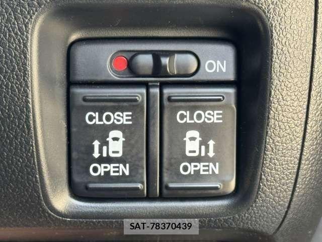 Honda N BOX CUSTOM 2013-04 5873934-24