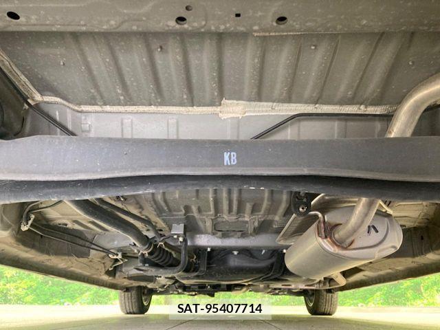 Honda N BOX CUSTOM 2022-10 6014247-18