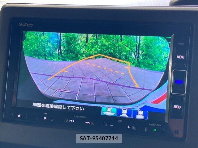 Honda N BOX CUSTOM 2022-10 6014247-3