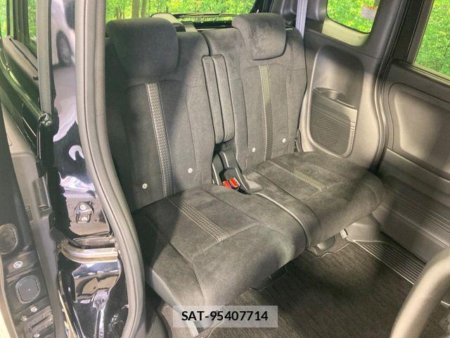 Honda N BOX CUSTOM 2022-10 6014247-8