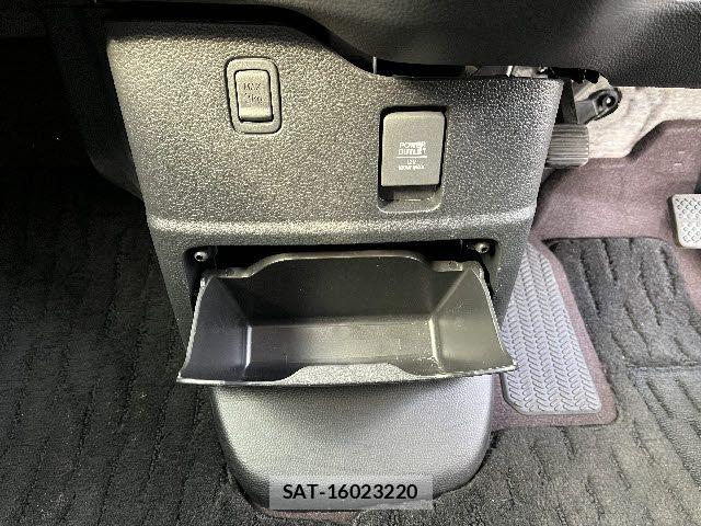 Honda N BOX CUSTOM 2017-12 6014280-17