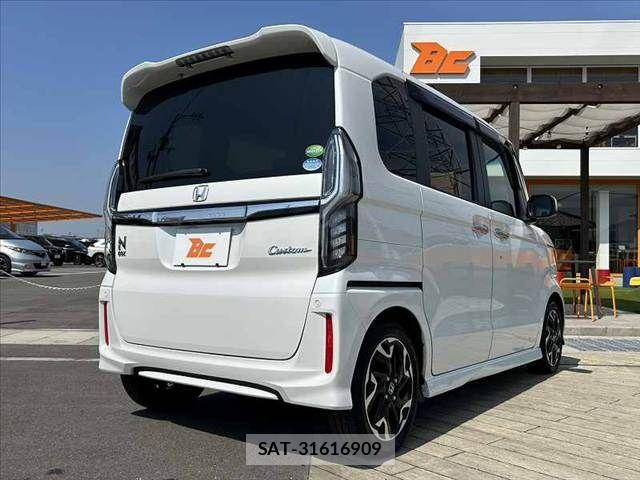 Honda N BOX CUSTOM 2019-02 6014270-14