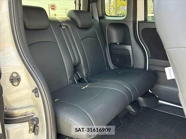 Honda N BOX CUSTOM 2019-02 6014270-18
