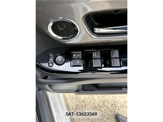 Honda N BOX CUSTOM 2022-01 6014240-15