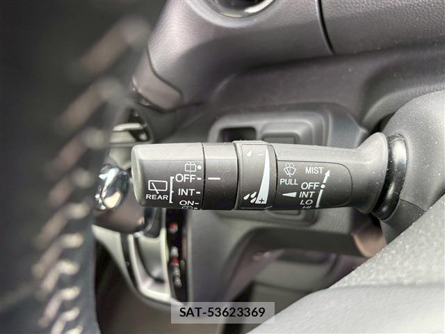Honda N BOX CUSTOM 2022-01 6014240-26